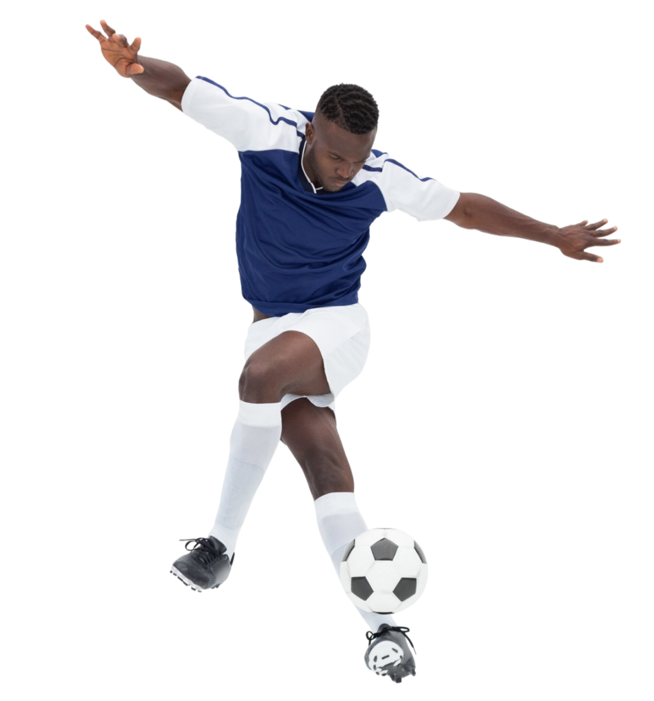 Jugador africano en entrenamiento de fútbol profesional